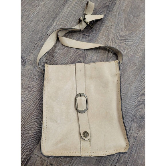 Patricia Nash Handbags - Patricia Nash Small Ivory Soft Leather Flap Messenger Shoulder Bag Purse